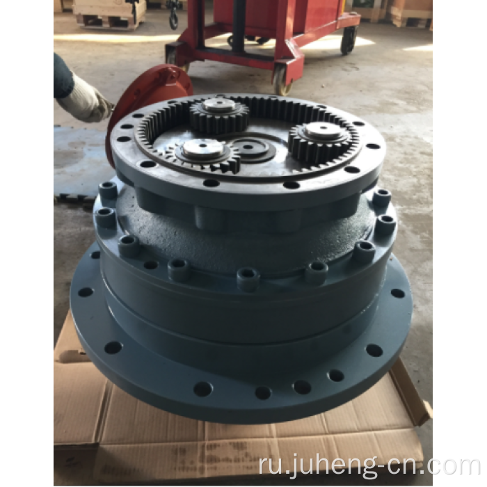 Solar255LC-V Редуктор поворота K9000381